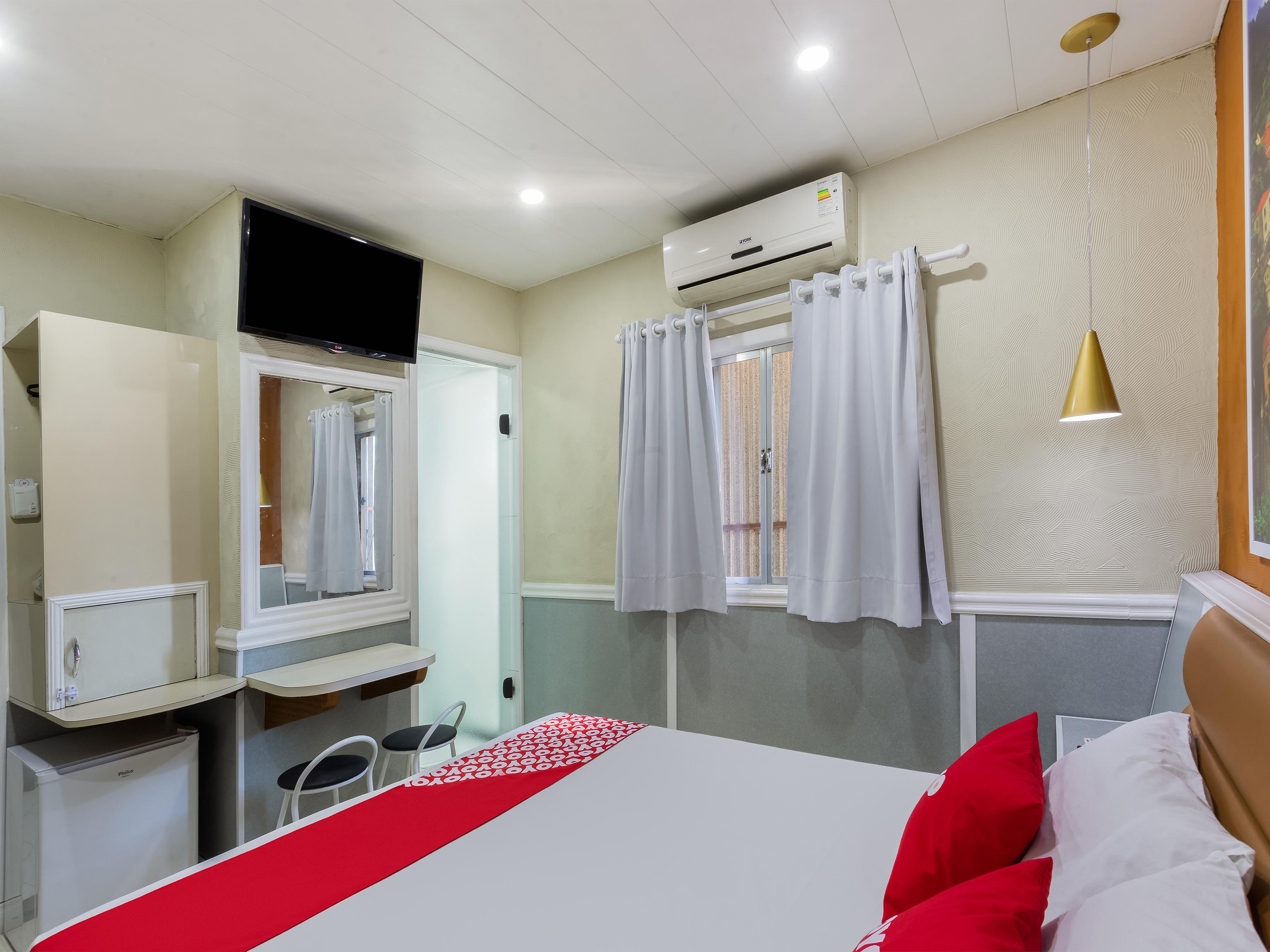 Calamares Hotel Sao Caetano (Adults Only) Санту-Андре Екстер'єр фото